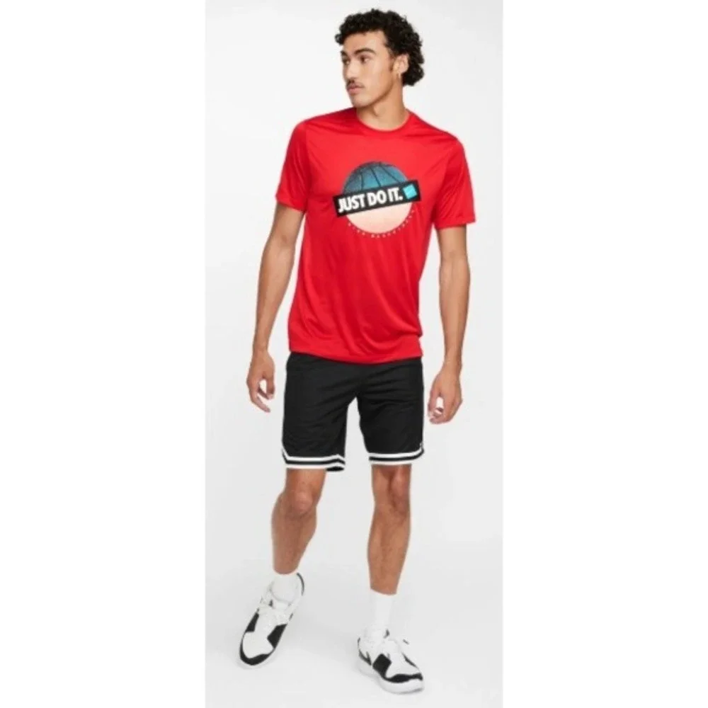 The Nike Tee JUST DO IT Basketball Dri-Fit Red Shirt Men's Medium HF6203-657 NWT